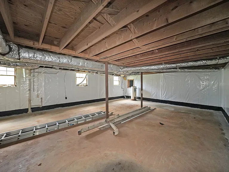 251 Hog Farm Cir — Photo 19