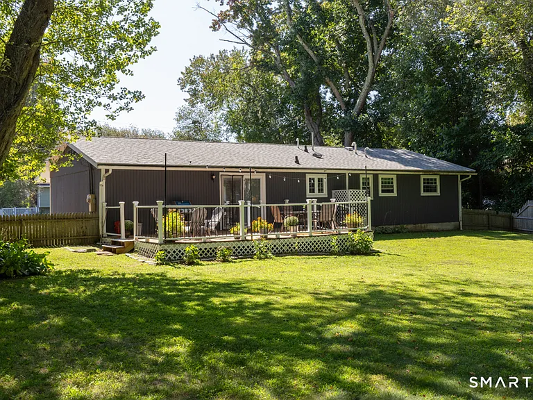 12 Allendale Rd — Photo 32