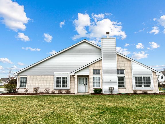 2nd image of 15700 Liberty Ct