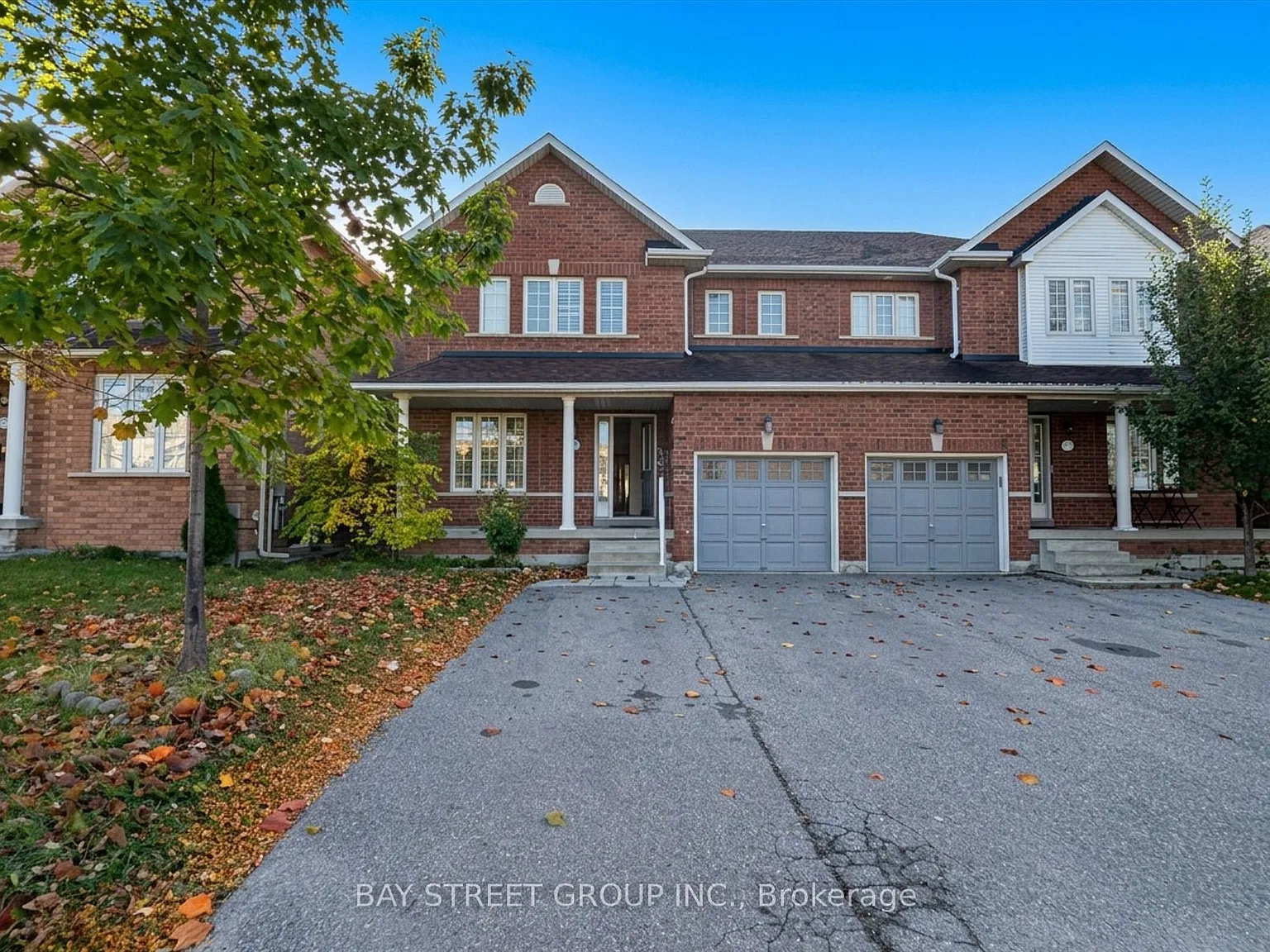 4 bed, $2,950 — Photo 1