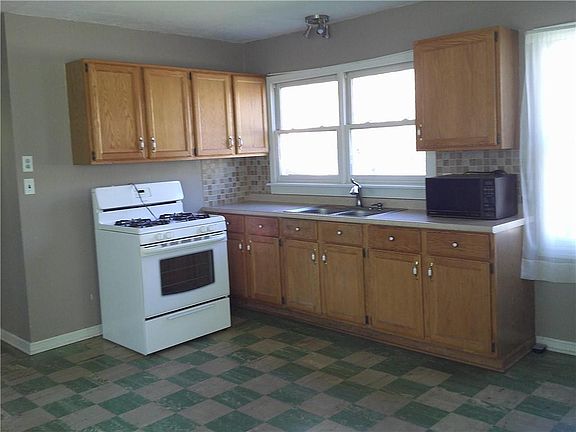 5th image of 1040 E Wea St