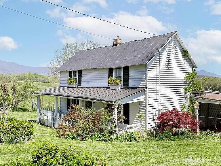 64th image of 2416 Lowesville Rd