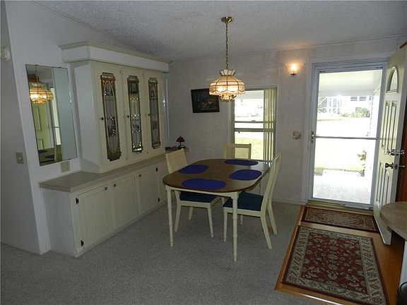 3rd image of 730 Kingfish Ct