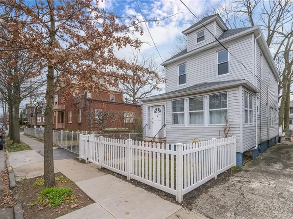 346 E 238th Street, Bronx, NY 10470