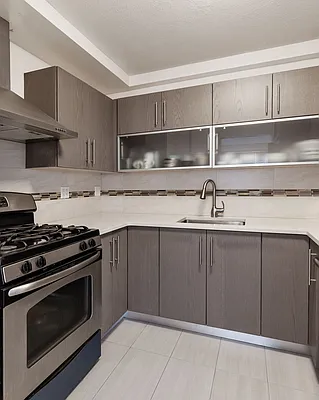 Sold by Compass | media 19