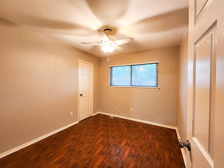 6007 Dryad Dr — Photo 17