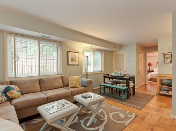 3433 Mount Pleasant St NW, Washington, DC