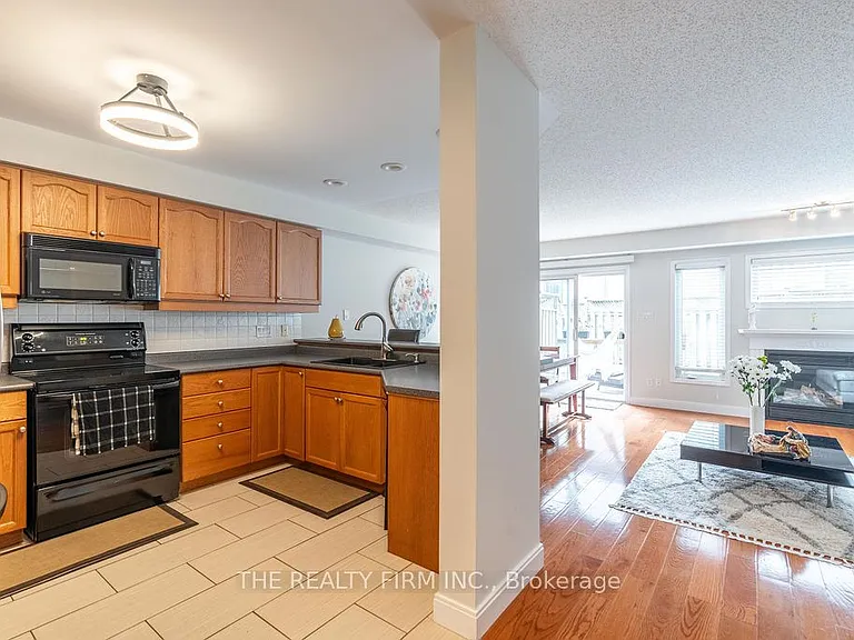 320 Ambleside Dr #30 — Photo 7