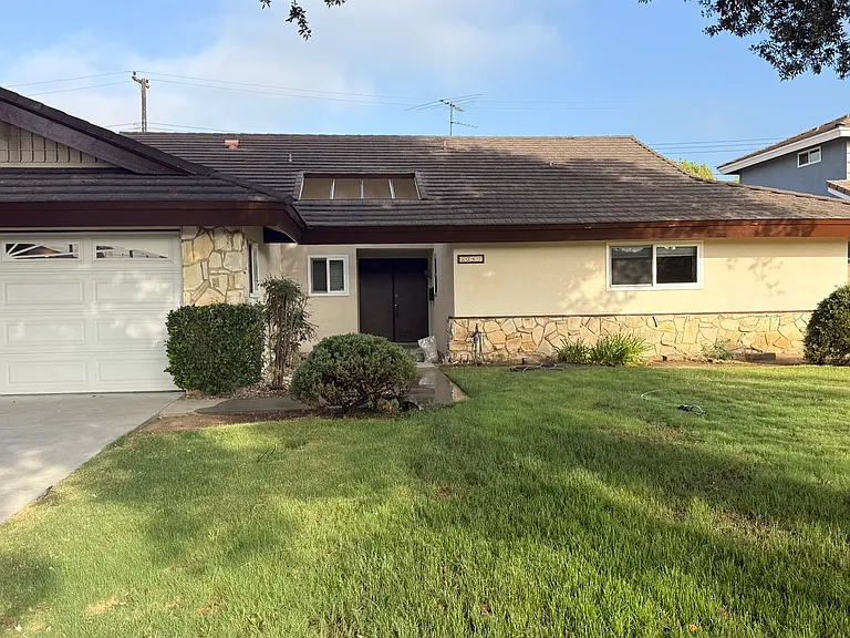 3367 Winterhaven Dr — Photo 1
