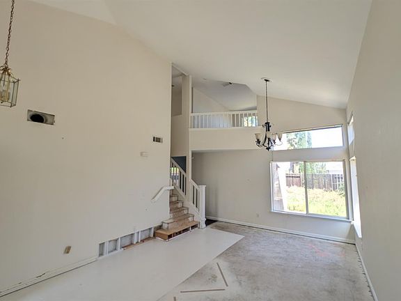 4th image of 1225 Rockspring Way