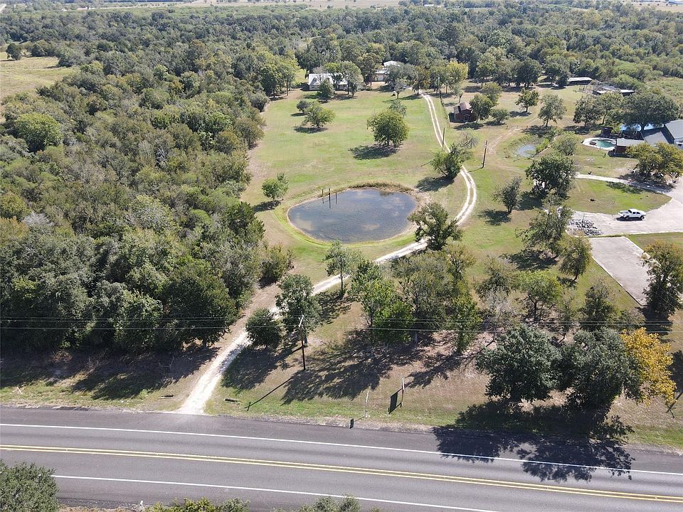 2nd image of 13380 Fm 359 Rd