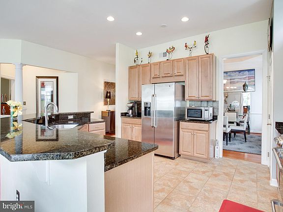 3rd image of 1219 Whetstone Dr