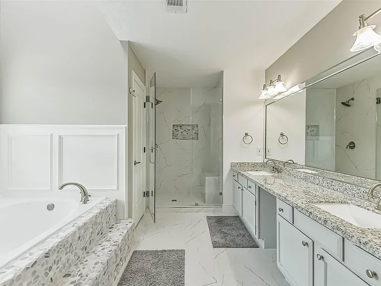 3911 Cherry Forest Dr — Photo 29