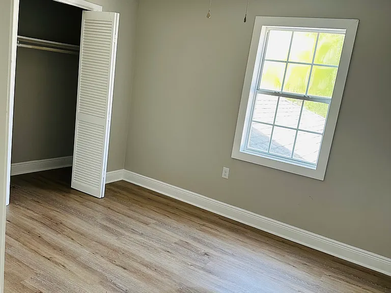 1091 Cherokee St — Photo 36