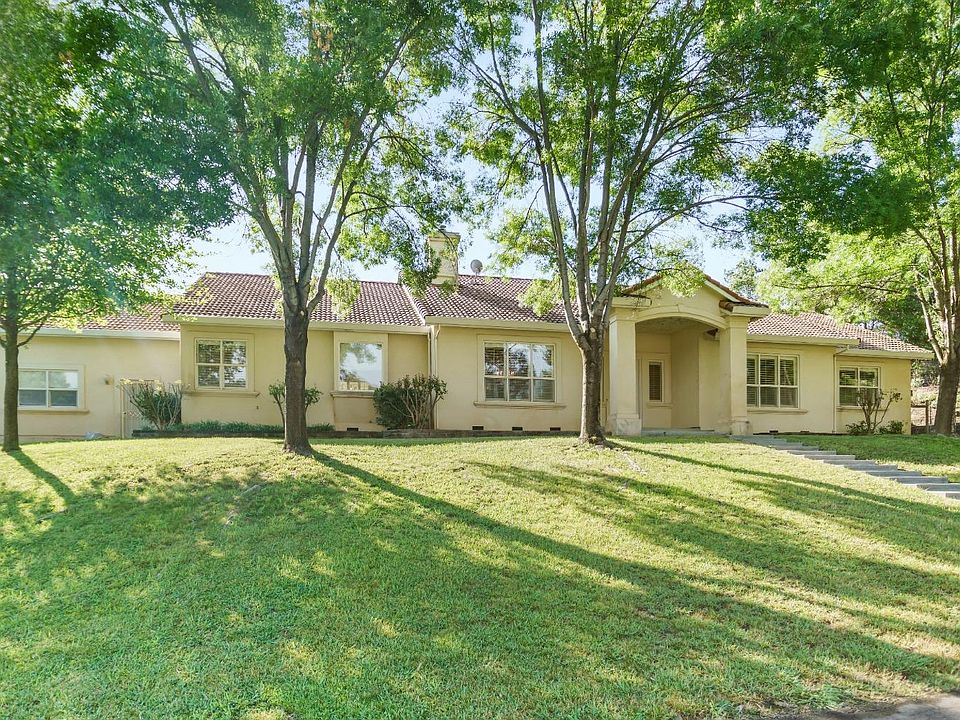 1st image of 120 Rainbow Valley Ln