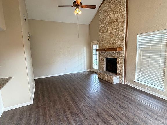 2nd image of 306 Tamara Dr APT B