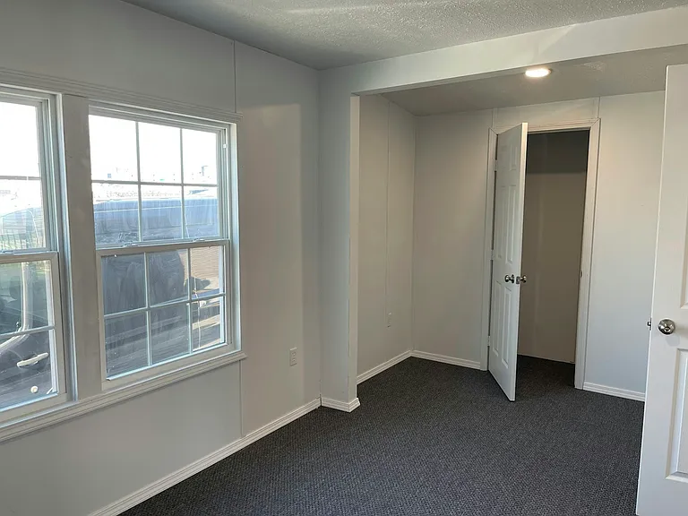 2729 Bailey Ave — Photo 10