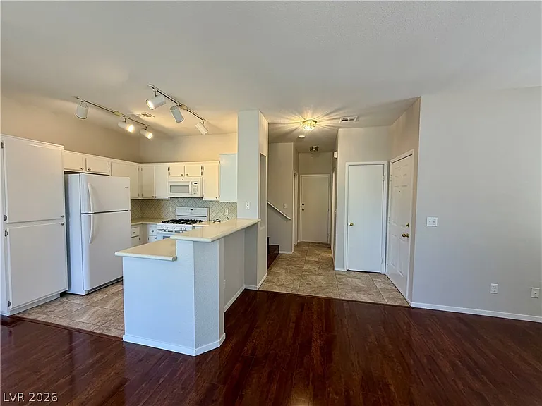 251 S Green Valley #4011 — Photo 10