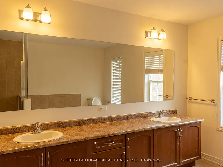 29 Wendelyn Dr #MAIN 2ND FLOOR — Photo 20