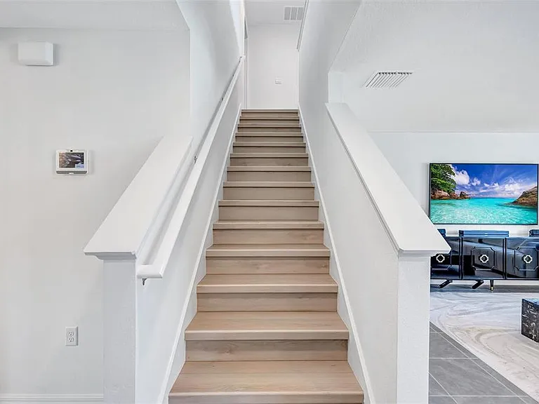7601 Rosewood Garden Loop — Photo 23