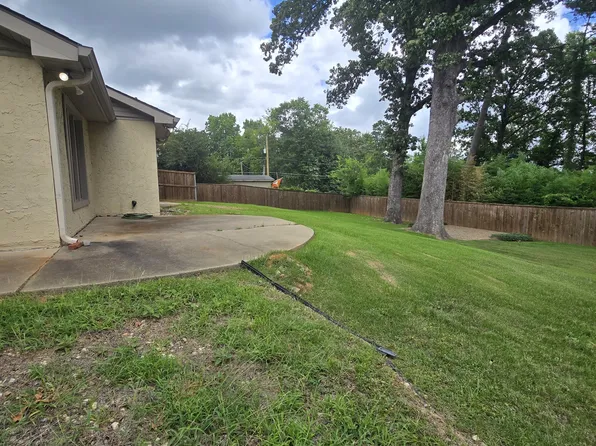 1822 Northwood Ct, Longview, TX 75605