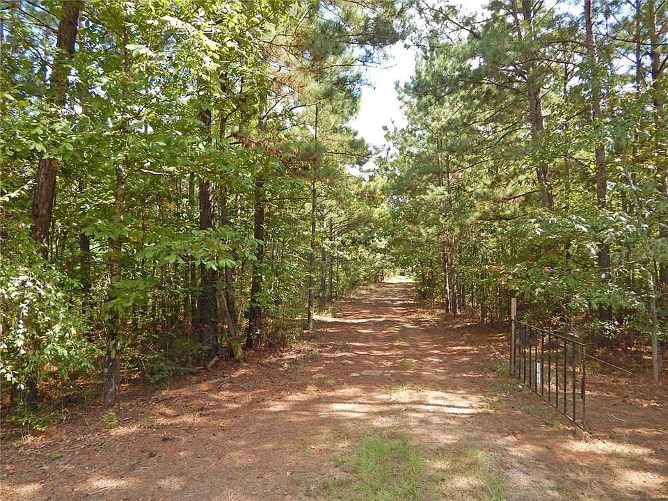 2nd image of 3280 Posey Rd