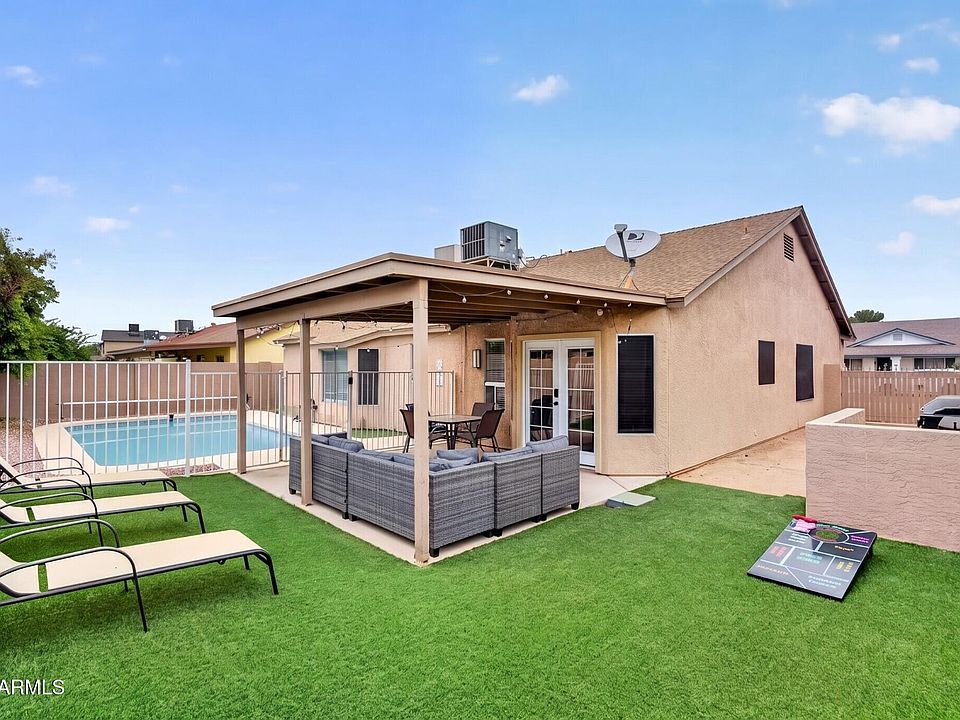 1st image of 8947 W SIERRA VISTA Drive
