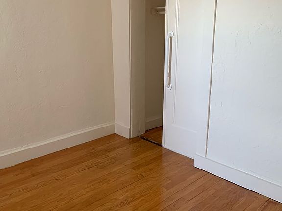 2nd image of 2317 San Pablo Ave APT 1