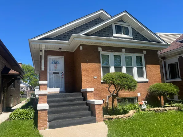 6144 W Roscoe St, Chicago, IL 60634