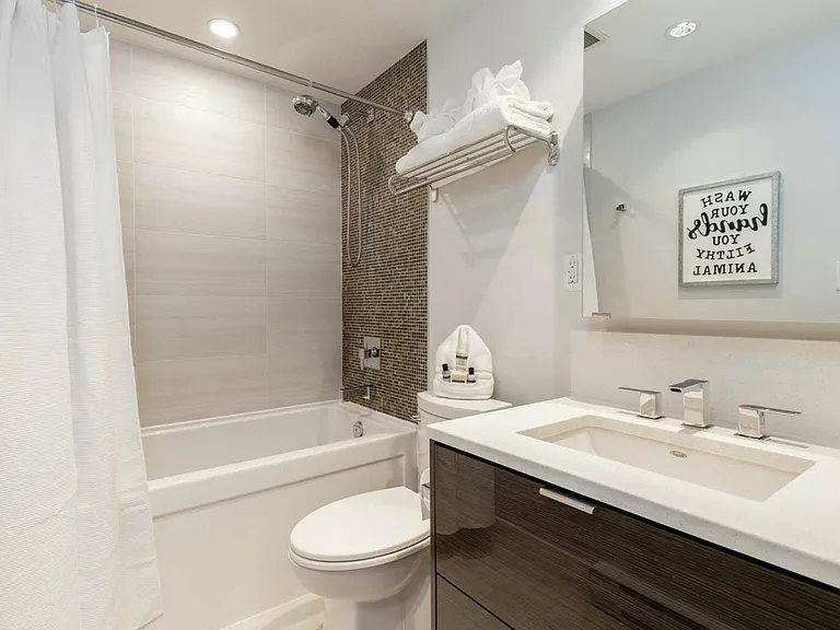 1777 W 7th Ave #814 — Photo 16