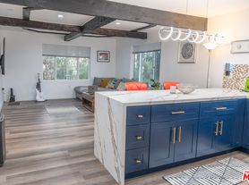 1933 Lemoyne St, Los Angeles, CA