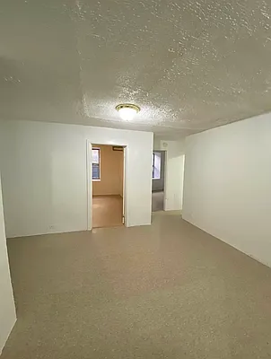 Rented by Houses of New York Realty LLC | media 21