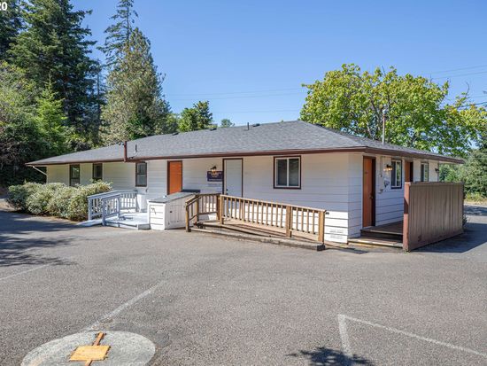 2550 Woodland Dr Coos Bay Or 97420 Zillow