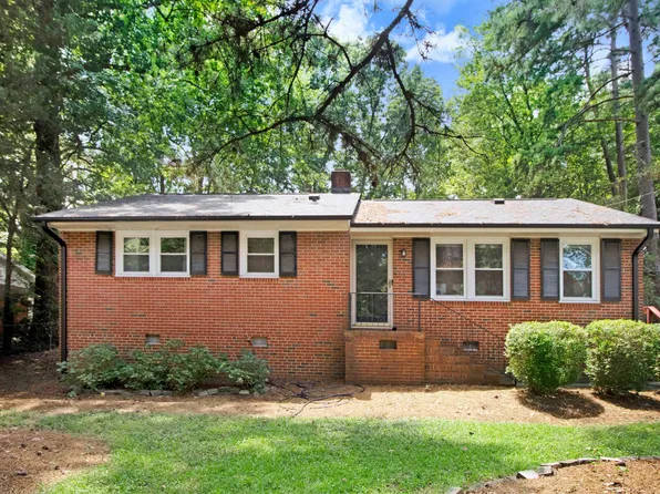 3233 Ward Rd, Raleigh, NC 27604