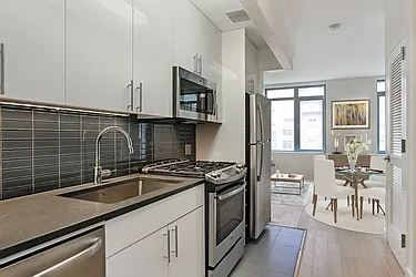 Rented by Red Apple Group