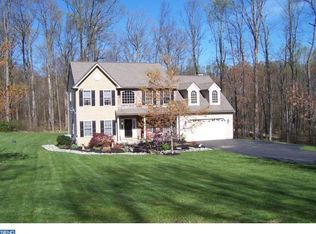 909 Fairview Rd, Glenmoore, PA 19343