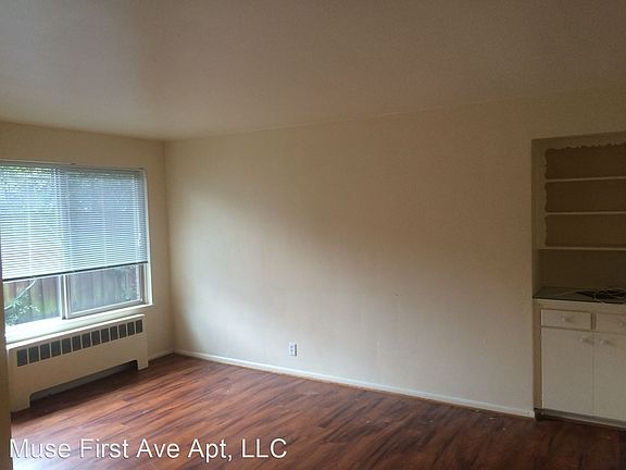 5th image of 911 1st Ave W #3952659