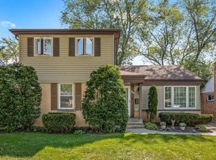 705 E Olive St, Arlington Heights, IL