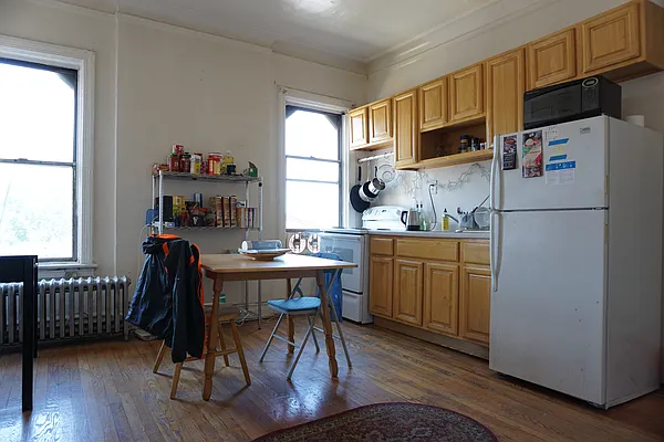 Rented by Rennit Inc. | media 25