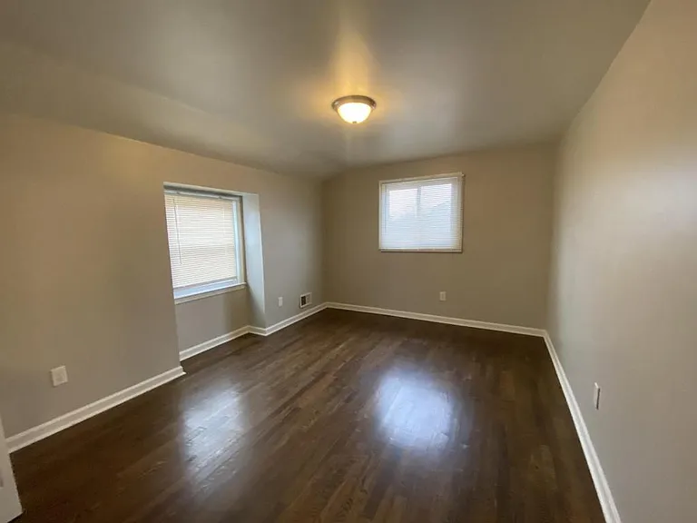 5674 Leiden Rd — Photo 5