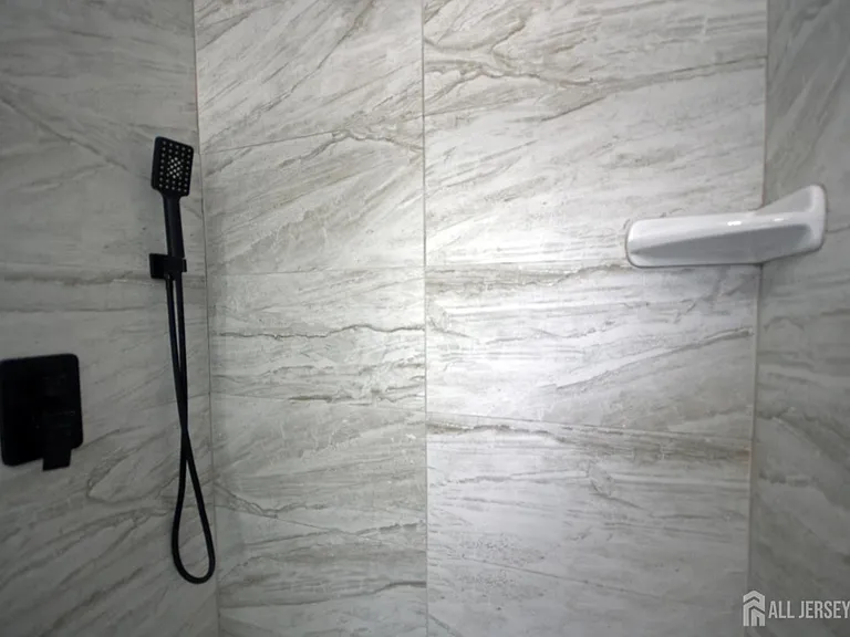 1 Orchid Ct — Photo 22