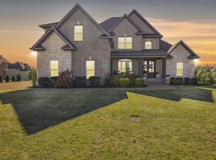 830 Brook Trl, Lebanon, TN 37087