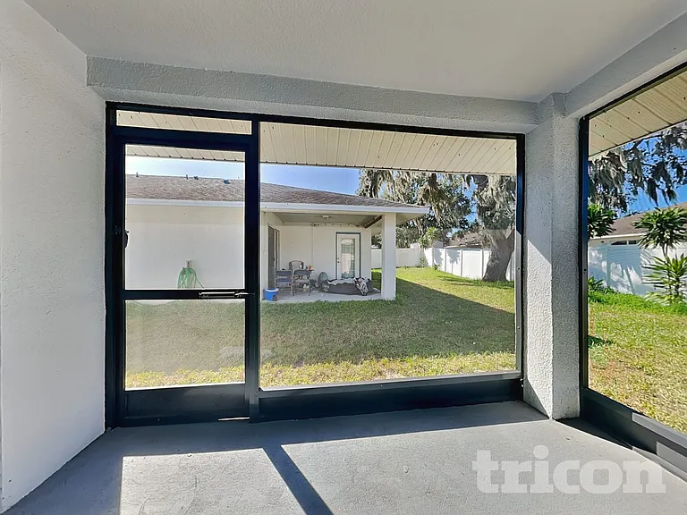 15407 Winter Breeze Ln — Photo 14