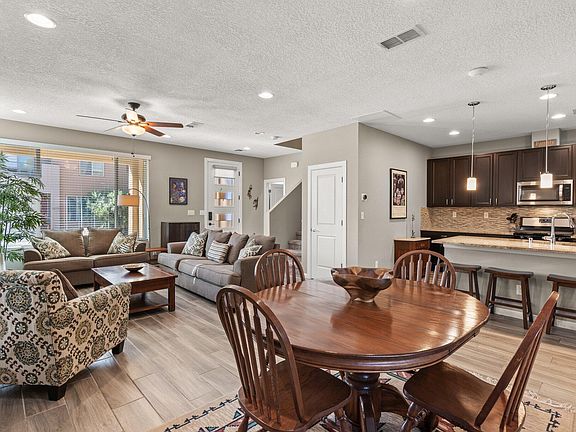 4th image of 6329 Vista Del Bosque Dr