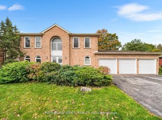235 Kemano Rd, Aurora, ON L4G4Z1