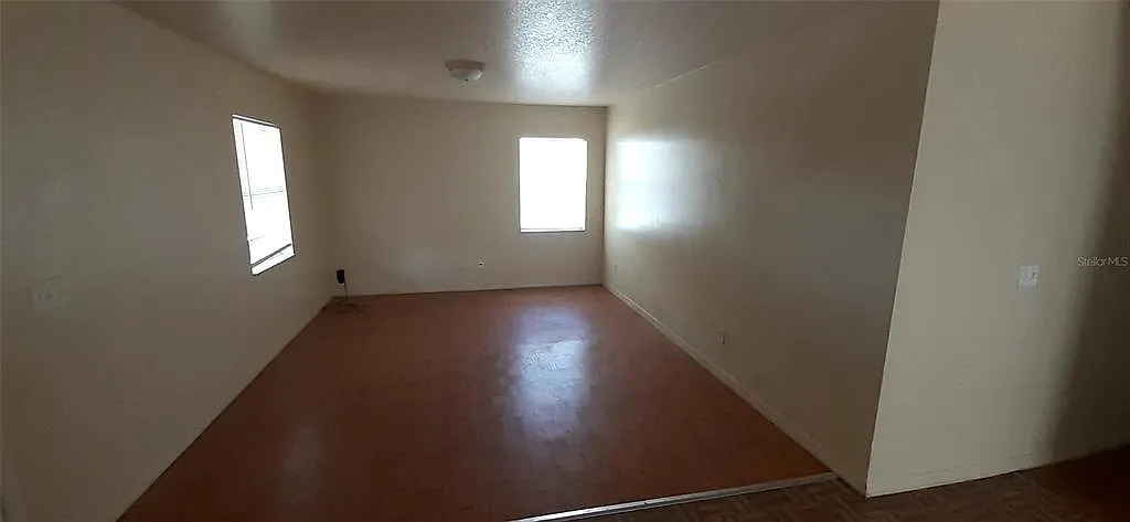 4 bed, 2.0 bath, 1500 sqft, $1,995 — Photo 3