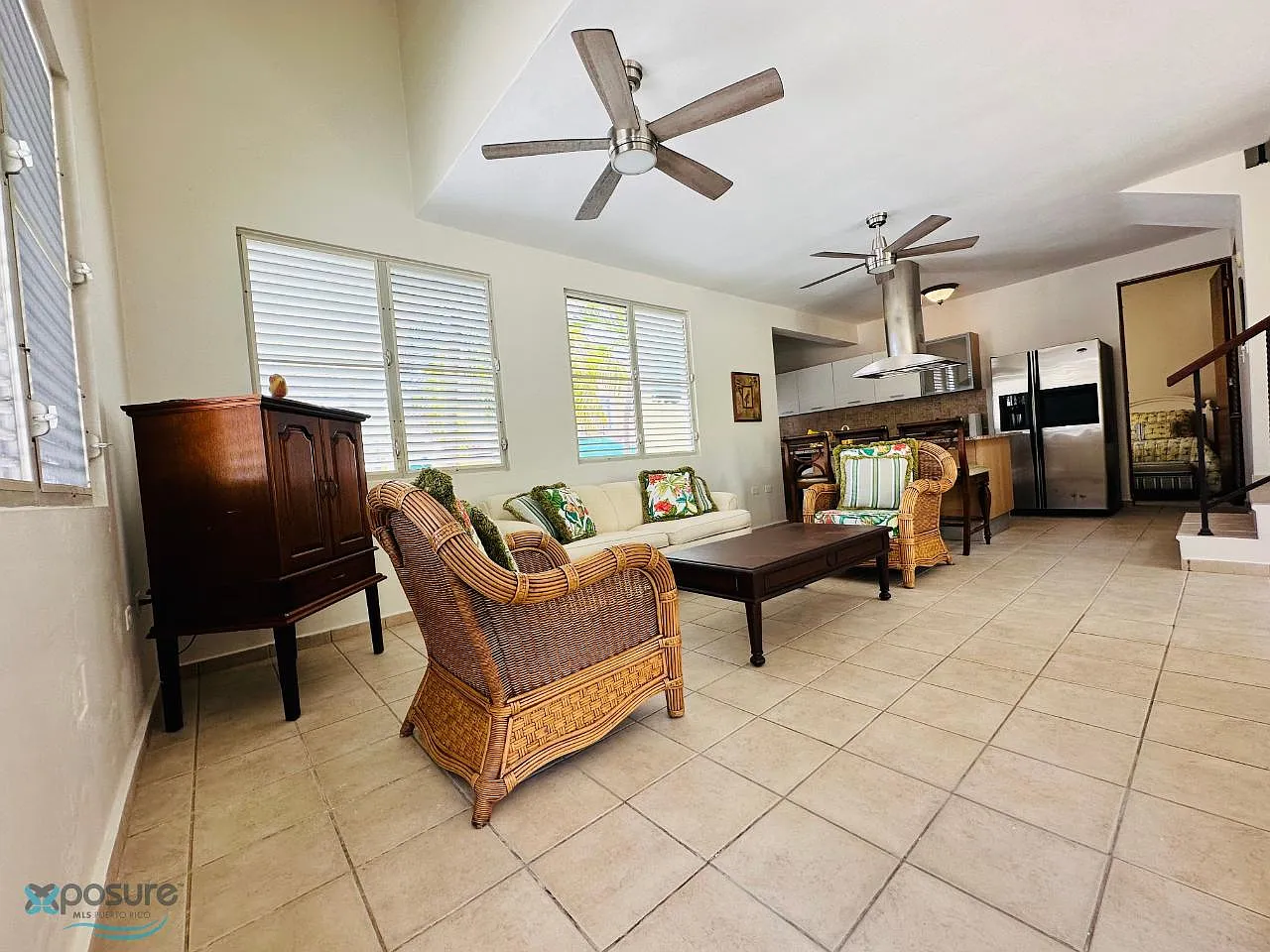 3 bed, 3.0 bath, 2000 sqft, $2,500 — Photo 3