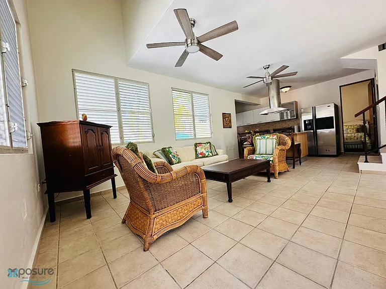 C4 Las Villas En Palmas II 225 Harbour Dr #4 — Photo 3