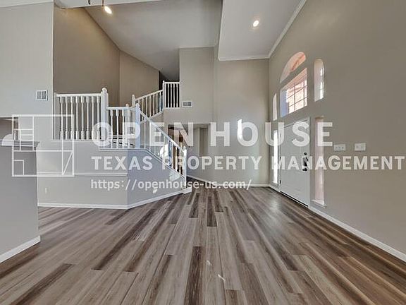 3rd image of 9658 Therrell Dr