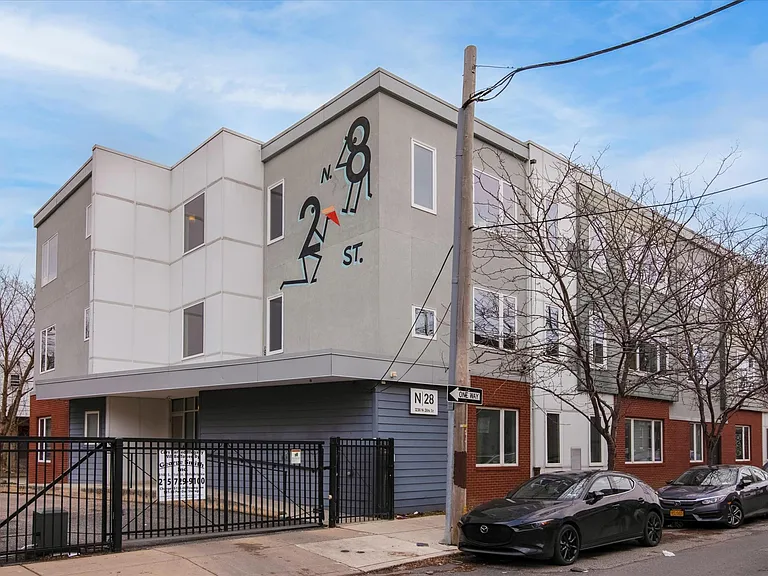1238 N 28th St #3F — Photo 16